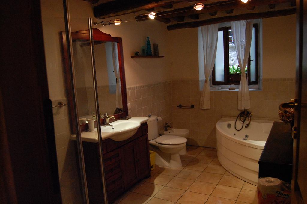 Casa Webb Villa Bagni di Lucca Oda fotoğraf